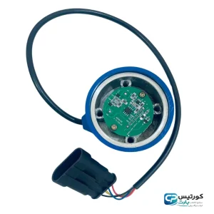 سنسور 004A یک انکودر فرمان و سنسور سرعت (Steering Encoder + Speed Sensor) است که روی سیستم موتور فرمان یا موتور حرکت نصب می‌شود.